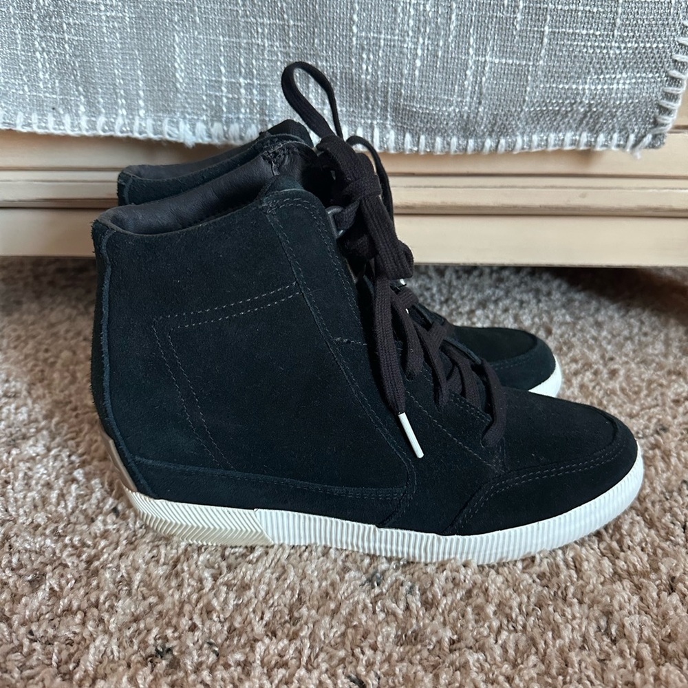 Womens Sorel out and about wedge boots